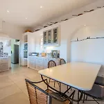 Vila 16 Pers Climatisee Vue Saint-tropez, Piscine, Proche Golf Tennis Padel