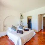 Vila 16 Pers Climatisee Vue Saint-tropez, Piscine, Proche Golf Tennis Padel